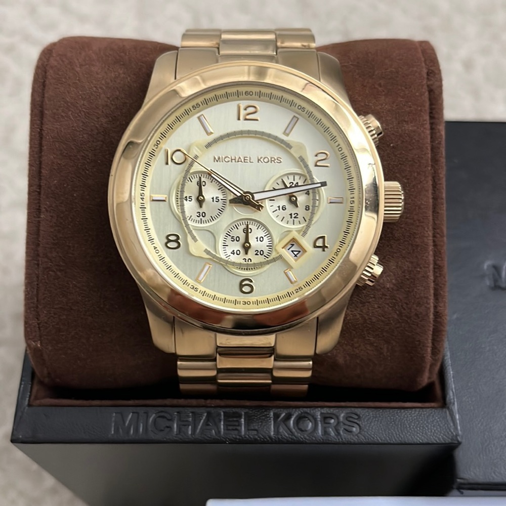 Michael Kors Gold Tone Runway Chronograph Watch - Brand New Battery